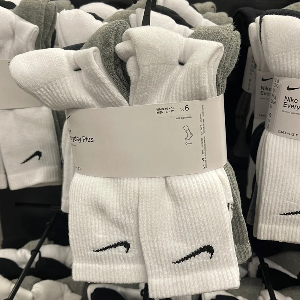 NIKE  Training Crew Socks (6 Pairs) Nike Everyday Cushioned  NWT